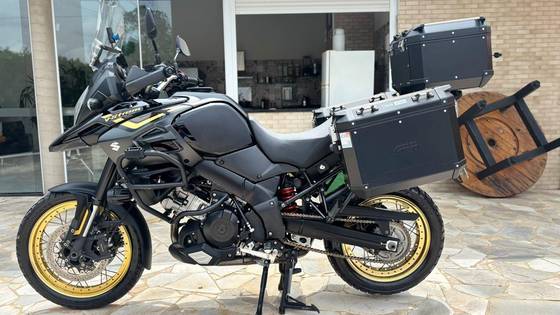 SUZUKI V-STROM 1000XT ABS SUZUKI V-STROM 1000XT ABS